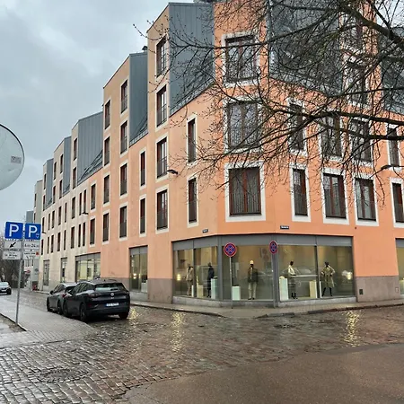 Cozy Apartmant In Oldtown & Free Underground Parking 里加 外观 照片
